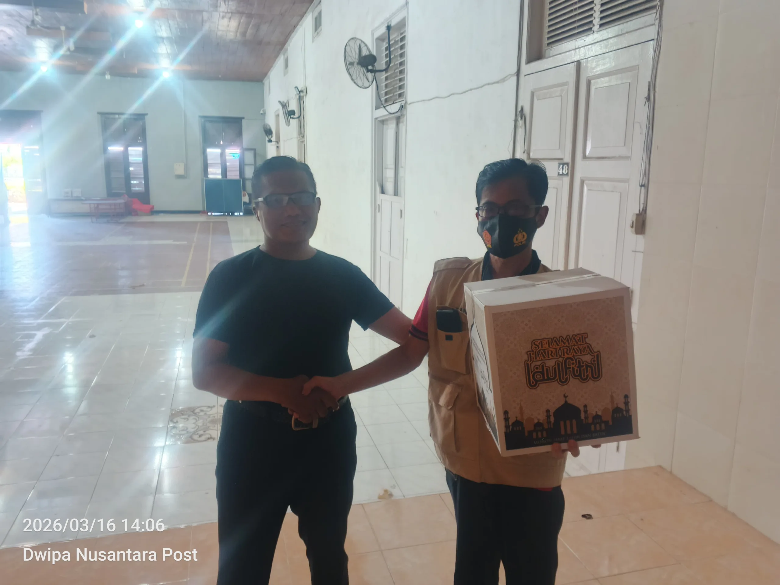 Polres Probolinggo Kota Berikan Parcel Lebaran sebagai Wujud Perhatian kepada Insan Pers