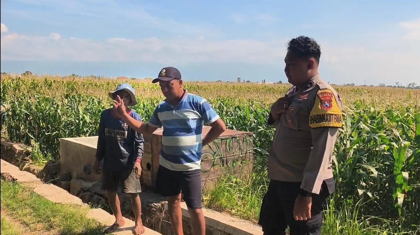 Polisi Turun ke Lahan Jagung di Ketapang, Perkuat Ketahanan Pangan Nasional