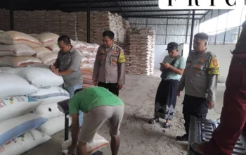 Satreskrim Polres Kuningan Kawal Ketat Distribusi Jagung Petani Langsung ke Pabrik