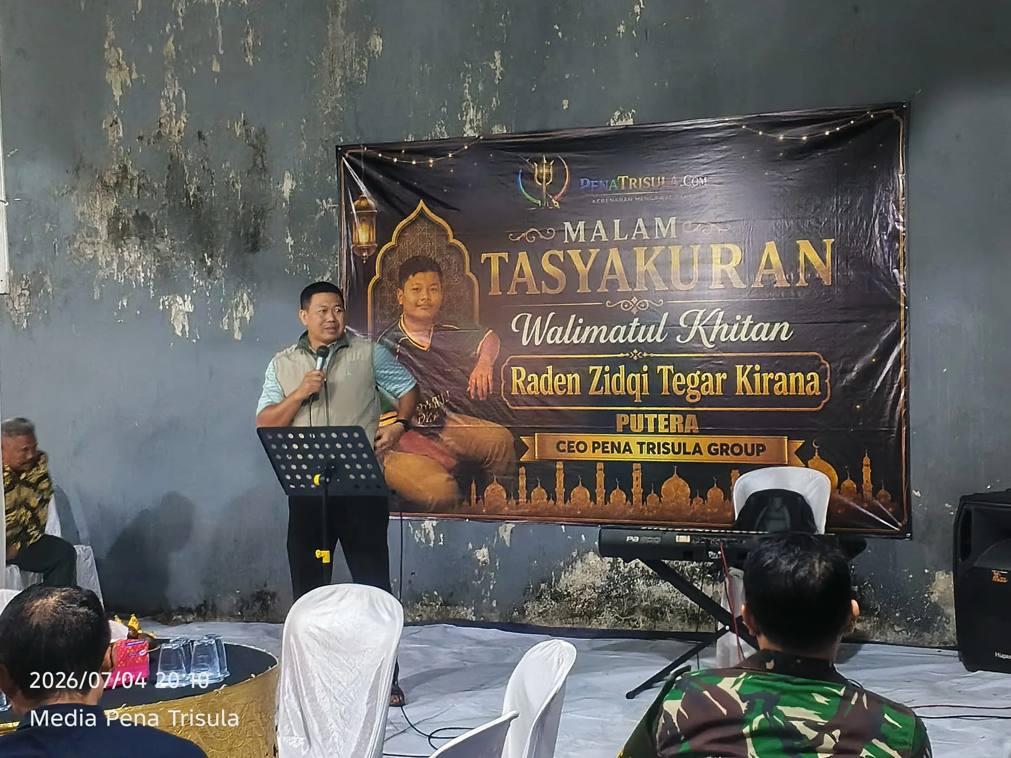 Camat Kademangan Hadiri Walimatul Khitan Putra CEO Pena Trisula Group