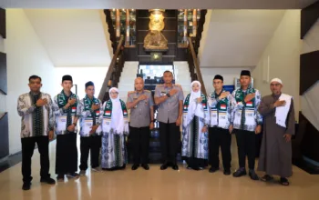 Kapolda Banten Lepas 7 Personel Polda Banten ke Tanah Suci untuk Tunaikan Ibadah Umrah