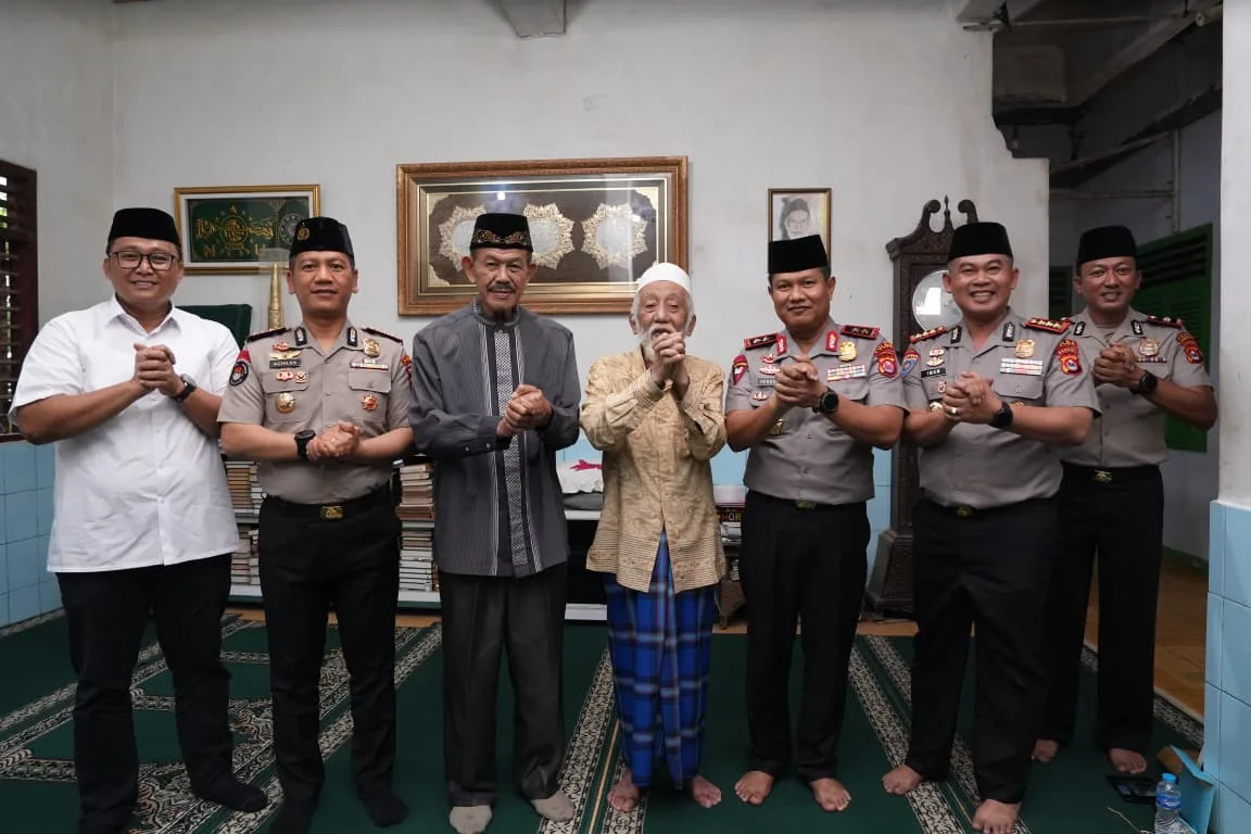 Perkuat Sinergi Ulama dan Polri, Kapolda Banten Silaturahmi dengan Ulama Besar Banten