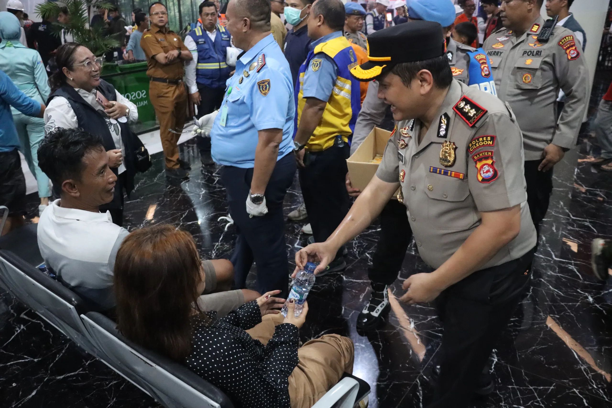 Kapolres Cilegon Turun Langsung Tinjau Korban Kebakaran KMP Batu Mandi di Dermaga 6 Eksekutif Merak